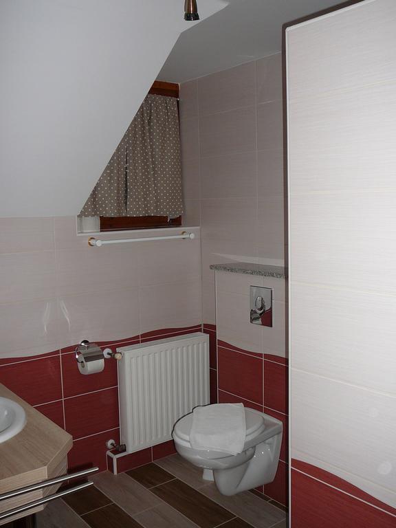 Ciklamen Apartman Gyenesdias Exterior photo